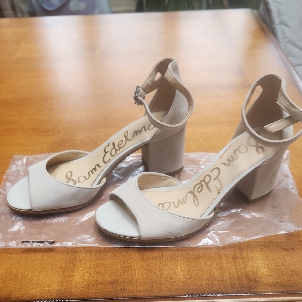 Sam Edelman Women's Cream Block Heel Sandals